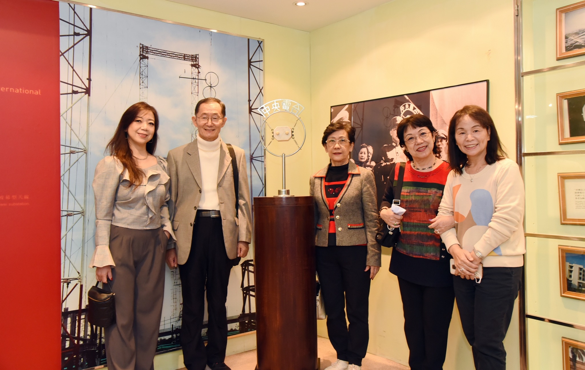 八千多公里的貴客，來自南半球模里西斯特派員侯翠玲和央廣相見歡！
