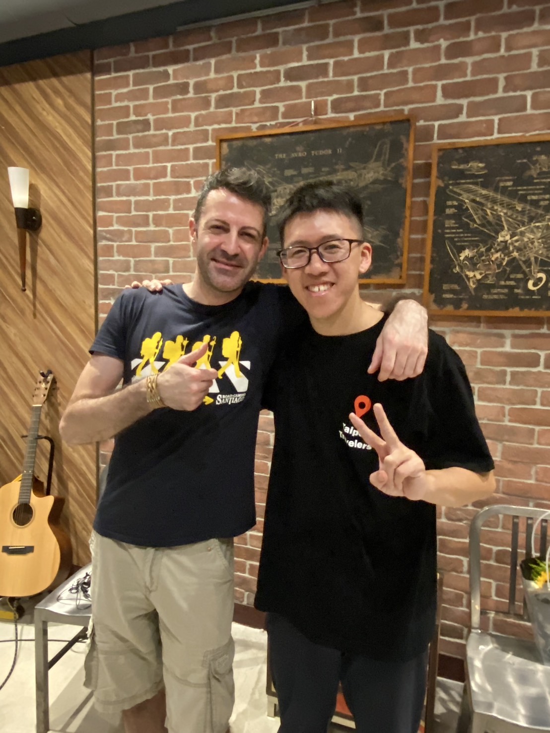 台大數學系畢業的斜槓青年，鄧承平在各種工作中和自己對話
