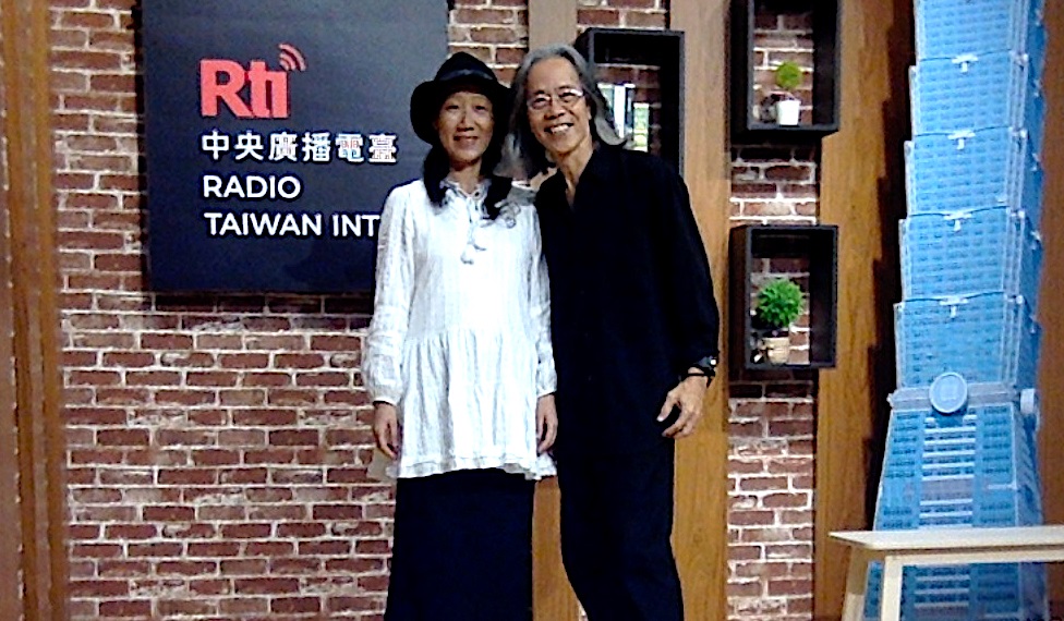 瓶中稿(華、粵)