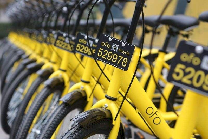 滬少年偷騎共享單車被撞 業者被告鎖不牢
