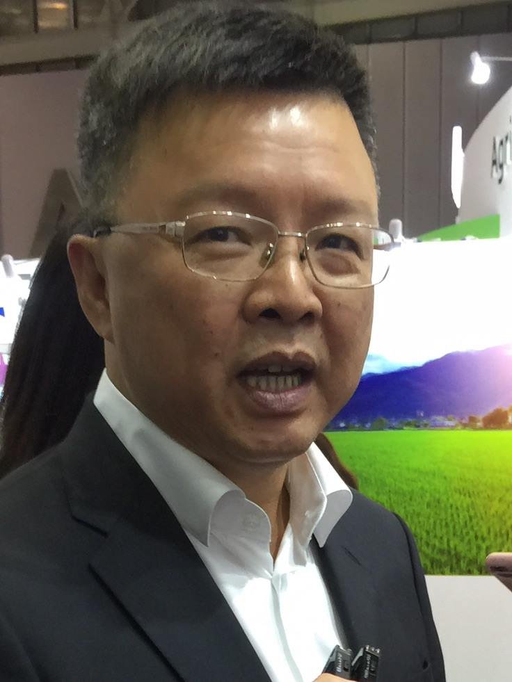 前台綠董事長陳啓昱遭通緝  今自行向南檢報到