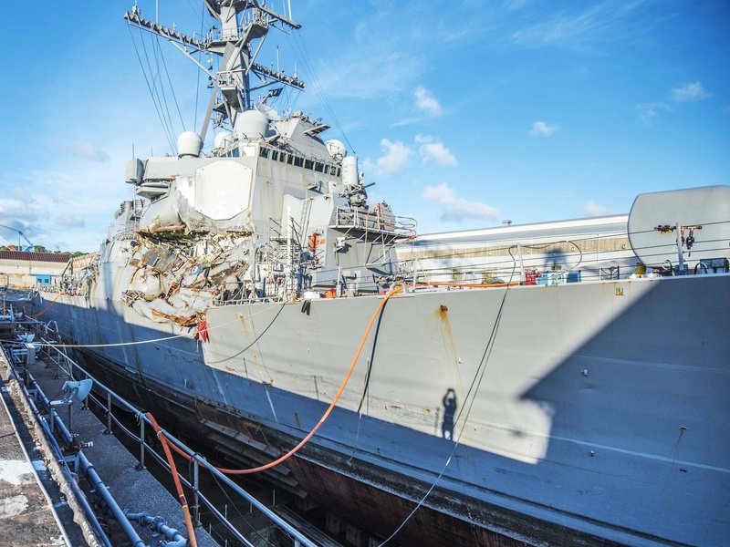 美驅逐艦碰撞事故 艦長等3人遭解職