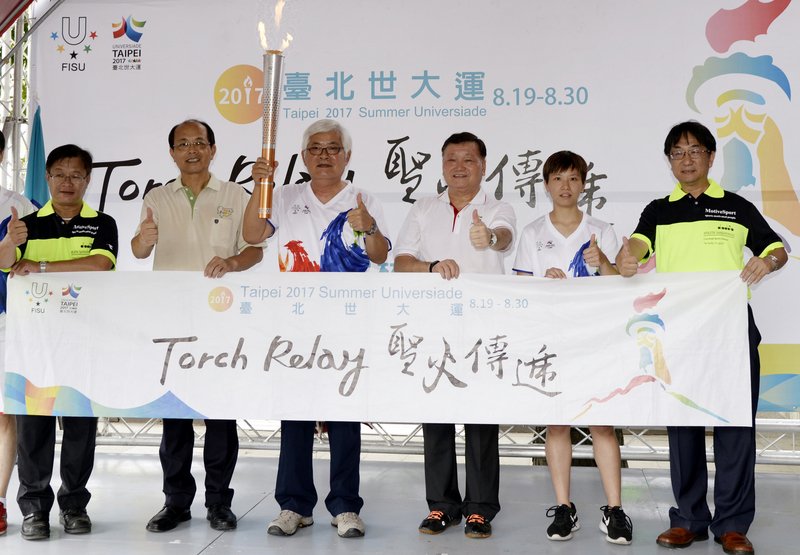 世大運聖火抵雲林 李進勇祝順利圓滿