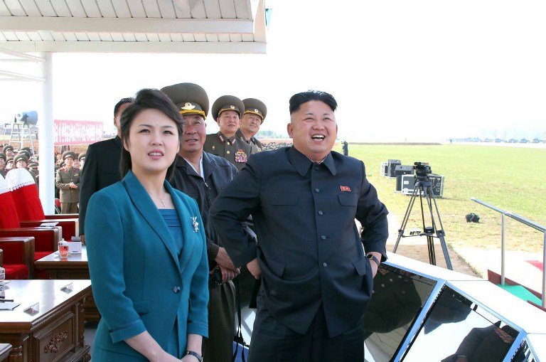 金正恩夫婦出席火星-14試射慶功宴