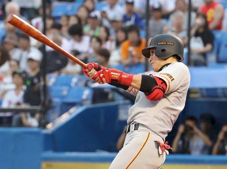 陽岱鋼轉巨人 第一次連兩打席全壘打
