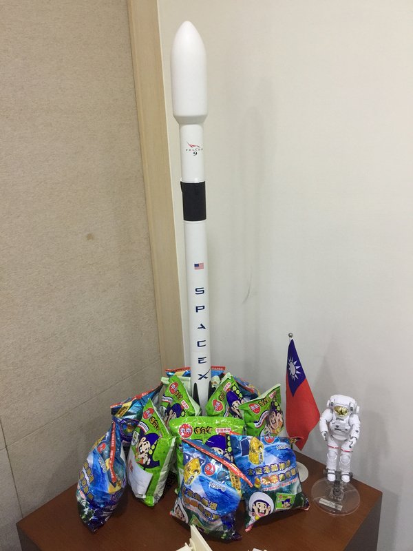 福衛五號就定位 乖乖圍繞祈福任務圓滿