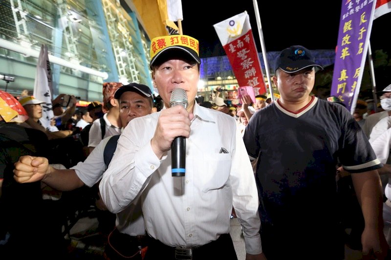 世大運開幕遭鬧場 反年改團體今急切割