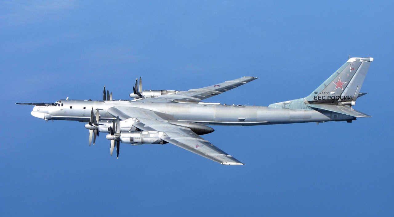 俄轟炸機逼近 日韓軍機緊急升空應對