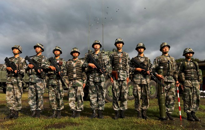 緬甸戰鬥衝突升級 解放軍中緬邊境武裝巡邏