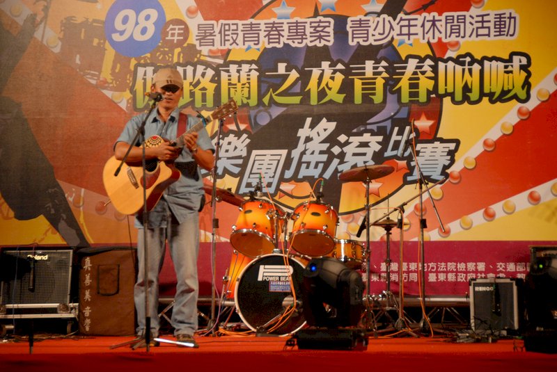 金曲歌王陳建年  從警30年將榮退