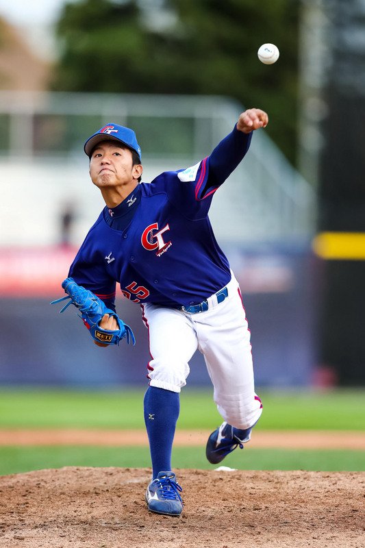 中華青棒隊首戰告捷 7比6險勝加拿大