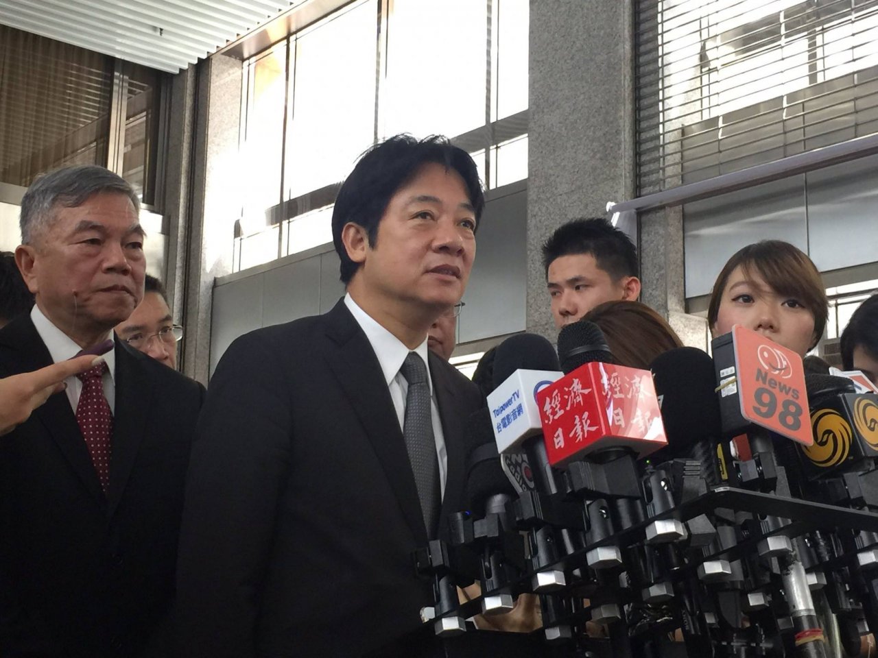 穩定供電 經長盼台電新工程如期如質完成