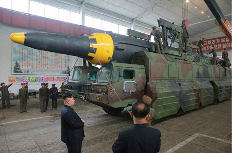 南韓軍方：北韓射彈可能是火星12型