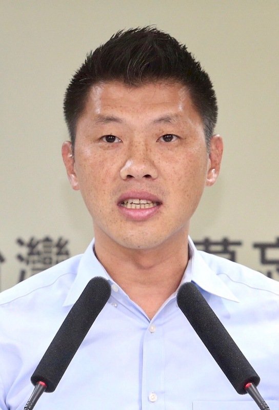 經營新南向 鍾佳濱取消訪柬「避免誤會」