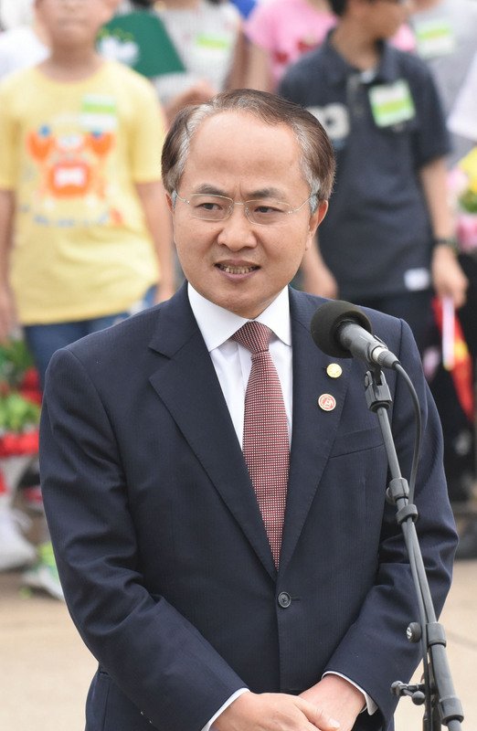 北京新任駐港代表：落實北京對港方針