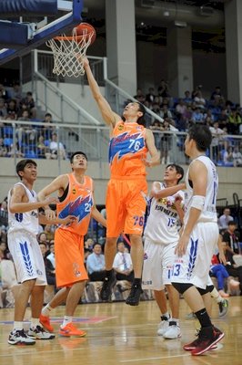 NBA熱身賽  曾文鼎連兩季亮相得分