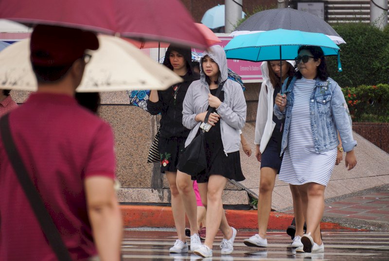 12縣市防大雨豪雨 18縣市小心強風