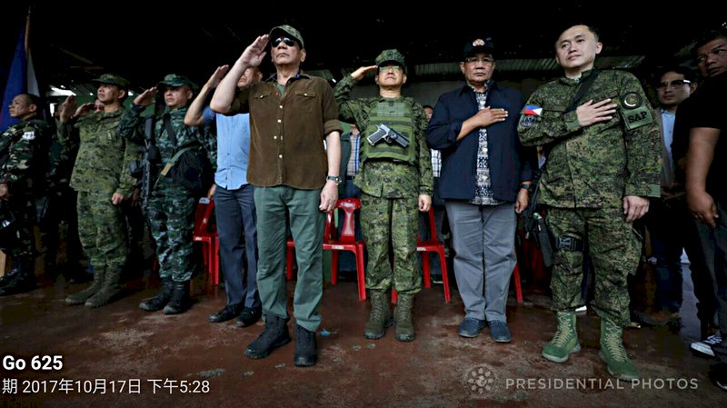 菲軍：馬拉韋市尚有約10名恐怖分子