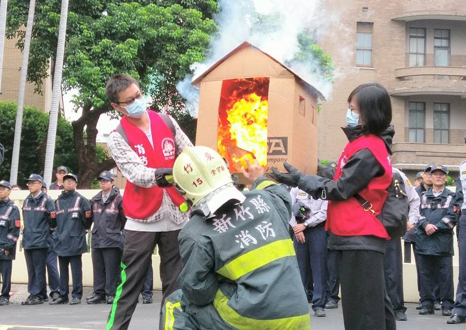 捕蜂捉蛇劃分 葉俊榮：滿足民眾需求下去做