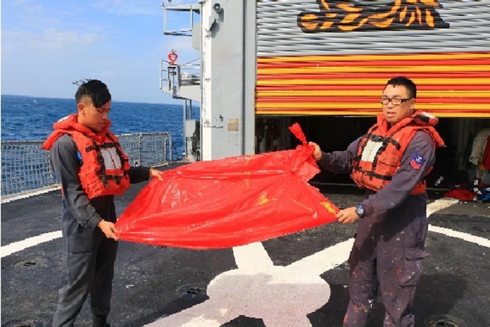搜尋幻象機 國軍出動水下聲波接收器