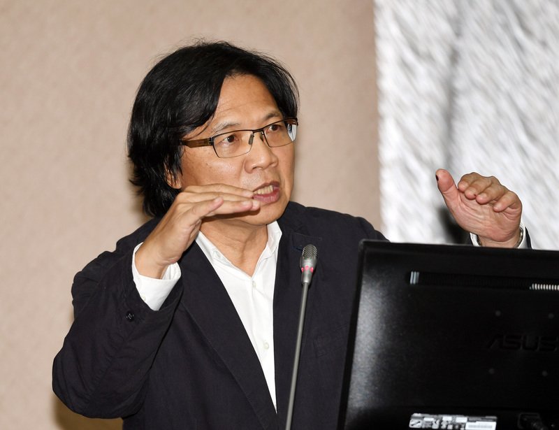 資訊中心涉弊 葉俊榮令即刻組專案小組安檢