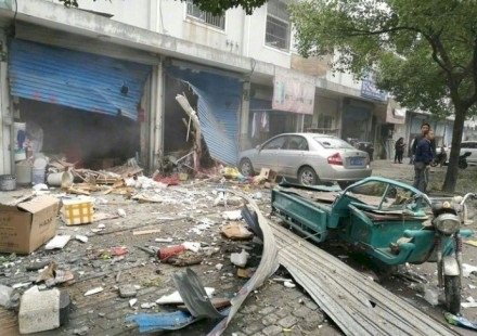 寧波工廠爆炸 至少2死30人傷