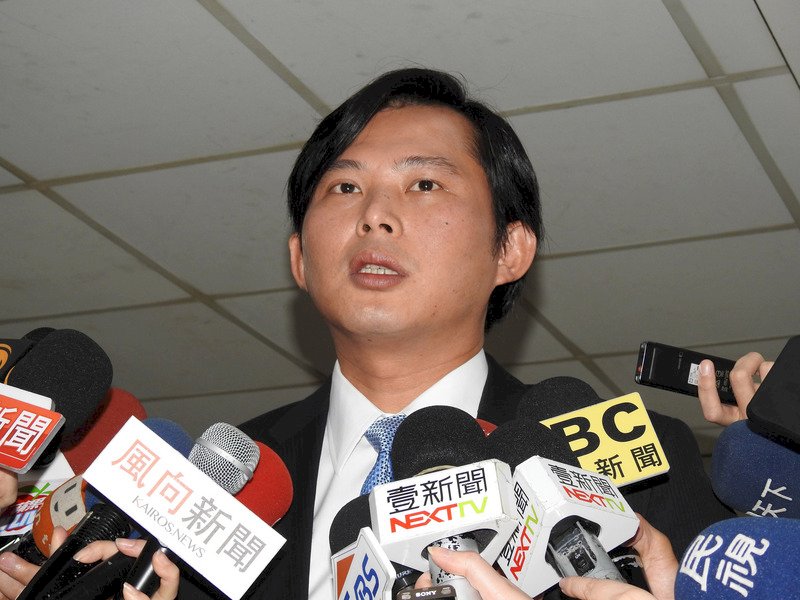 罷免黃國昌電視說明會 同婚議題成重點
