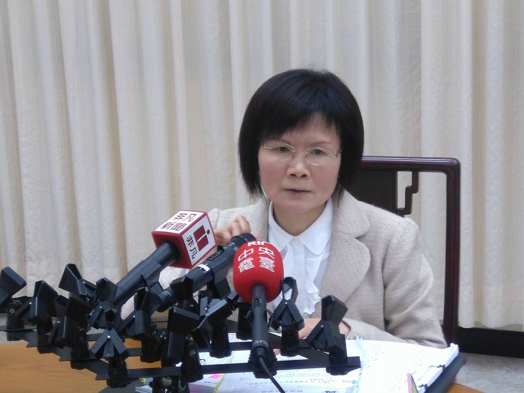 11月出口連14紅 財政部形容氣勢如虹