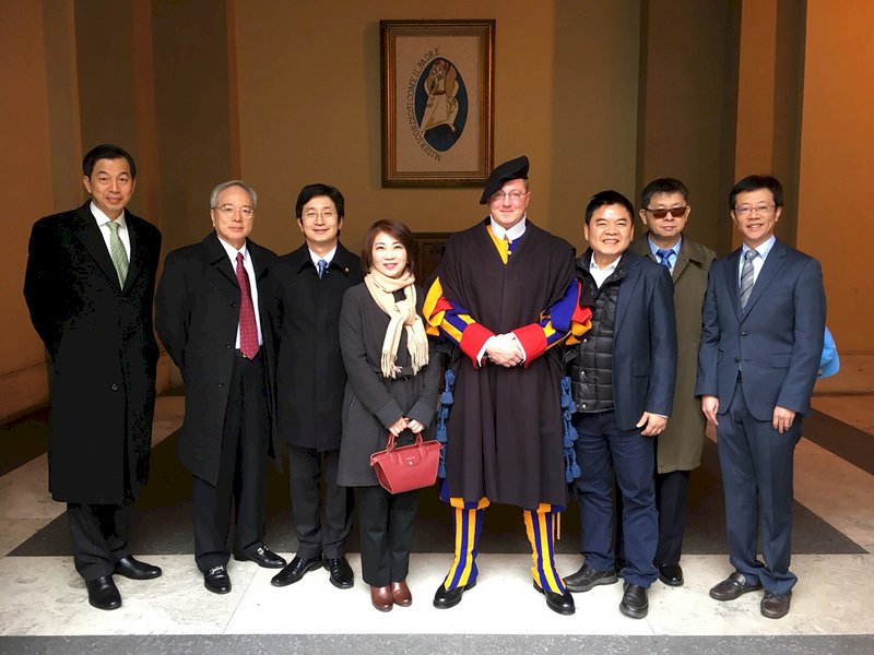 立委訪梵 籲教廷關注中國宗教自由