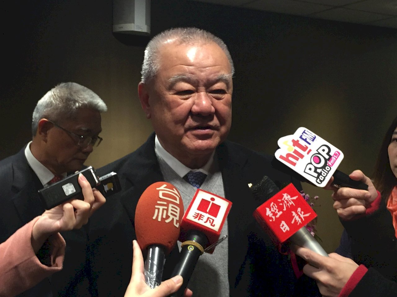 央行新總裁上任  工商界關注雙率
