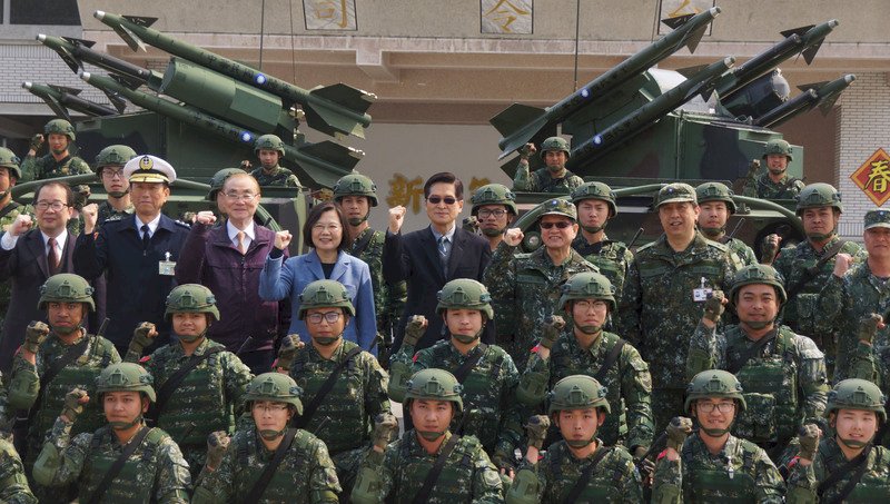 國防沒有假期 總統勉國軍春節緊盯敵情