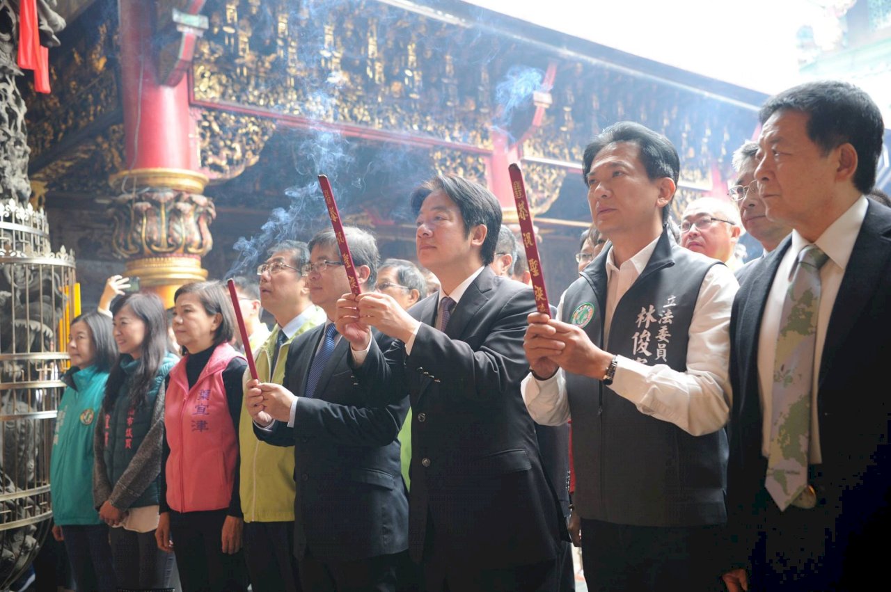 南鯤鯓國運下下籤 賴揆：不論好壞都努力