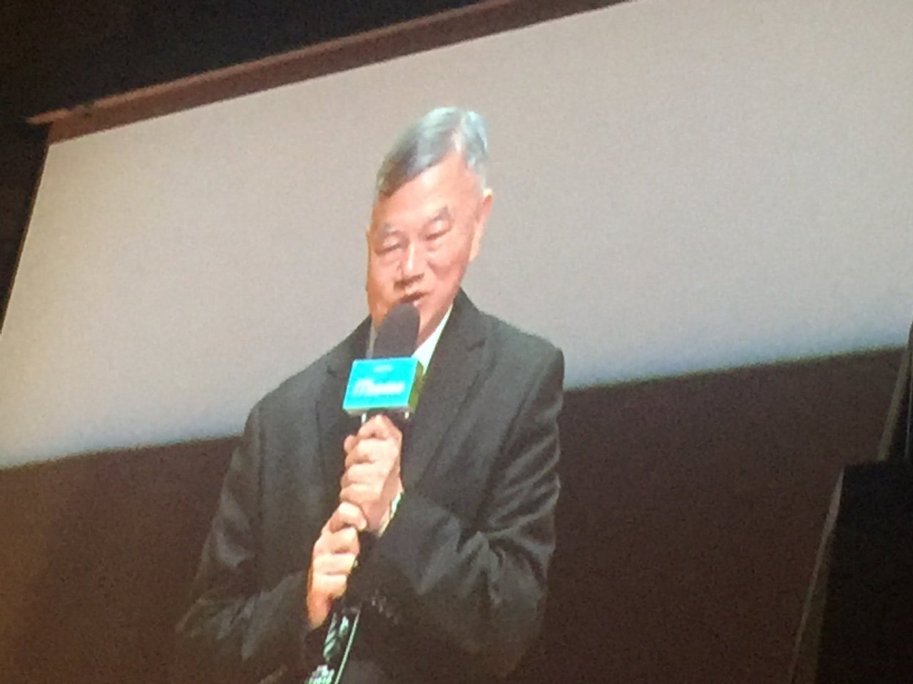 週五審電價 經長：會從3面向考量