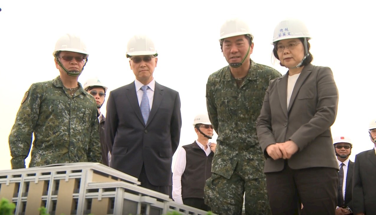 總統視導興安專案 關心國軍營舍改善