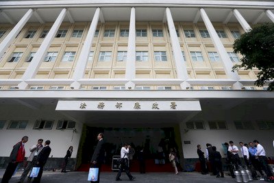 公務員清廉評價民意調查 警察躍進前5名