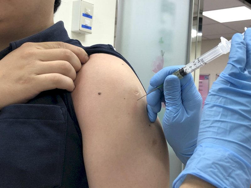 麻疹疫情 卓揆要求備足疫苗供應量