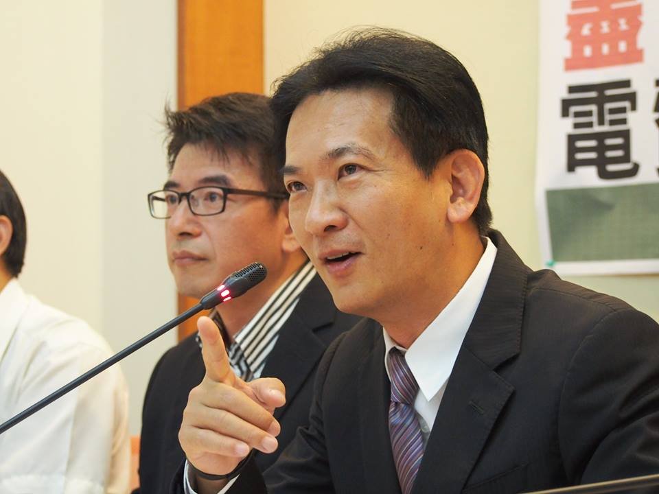 立委籲減免網路轉帳手續費 金管會允研究
