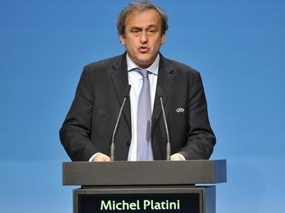 UEFA前主席要求國際足總解除禁令