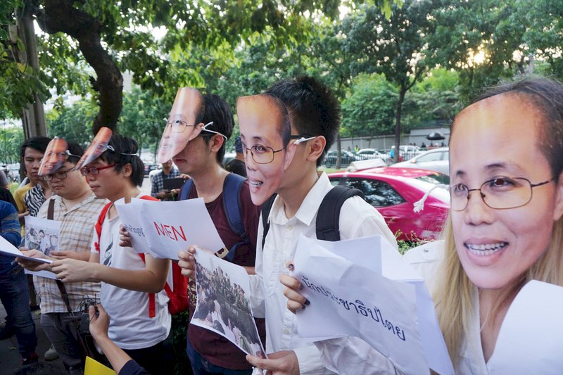 曼谷中國大使館前 泰國大學生紀念六四