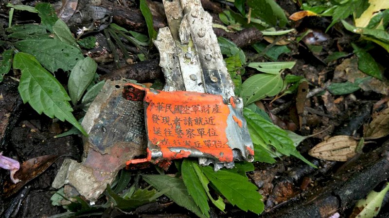 續搜失事F-16 今仍未獲黑盒子記憶體