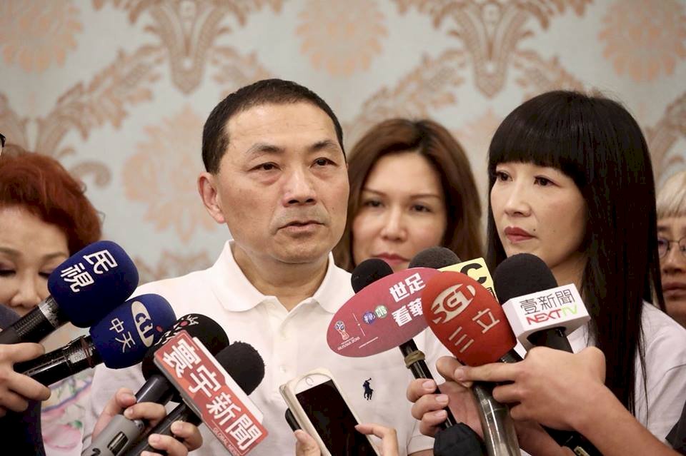 文大宿舍爭議 侯友宜：毀滅人格 吞不下去