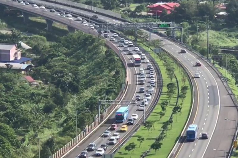 國5高乘載估至晚間9時 車流深夜11時紓解