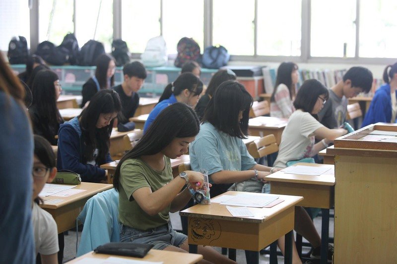 大學指考第二天考國英數 5萬名考生登場
