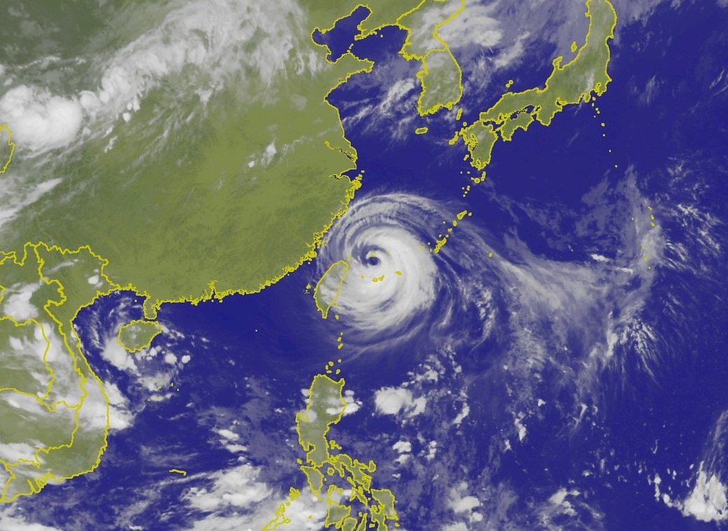 中颱瑪莉亞暴風圈侵台 北台灣雨勢大