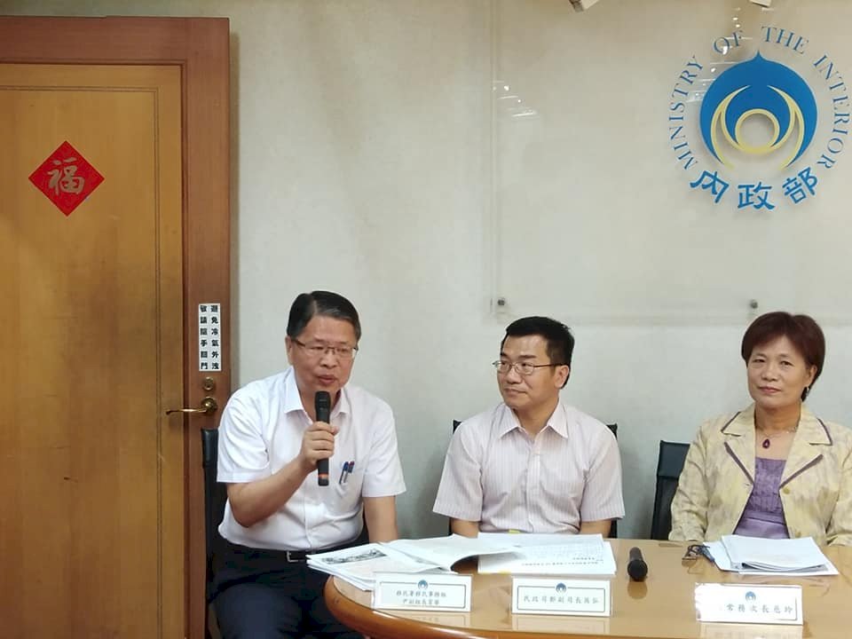 移民署新二代培育營 模擬創業發掘新星