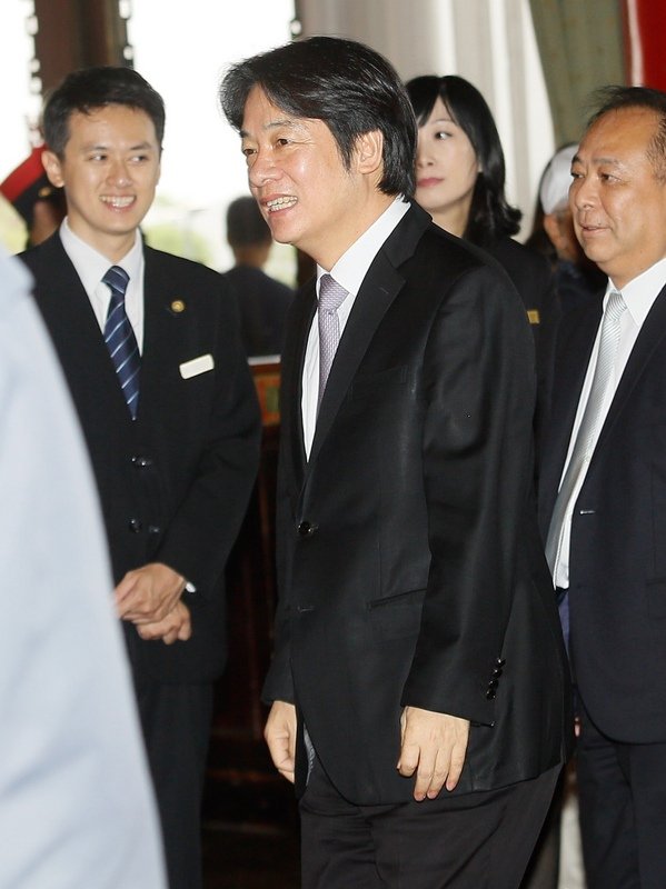賴揆批馬三中案：五鬼搬運升級天龍八步