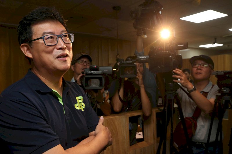 搶救姚姚？/學者建議擴大幕僚圈 容納對立思考