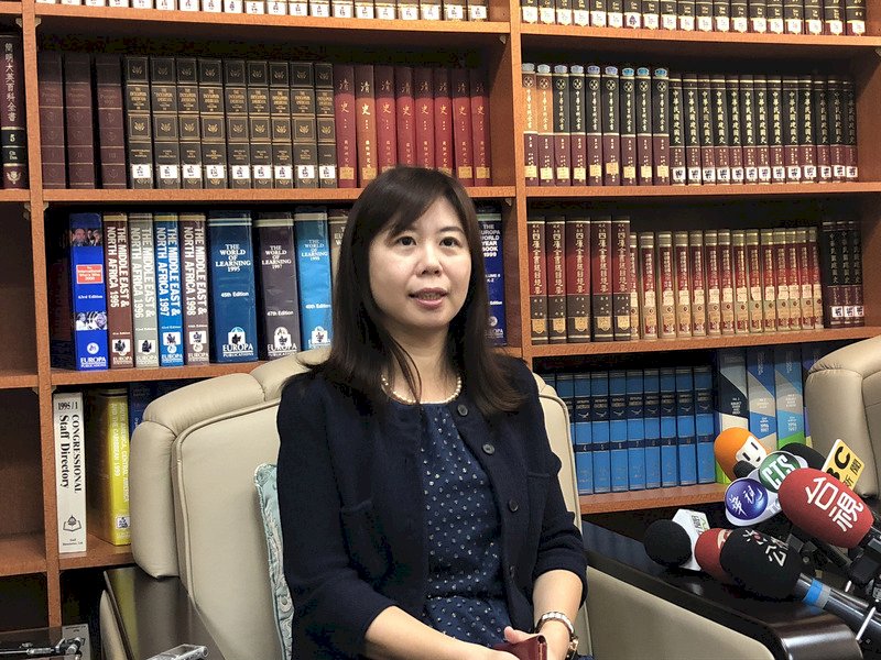 陳菊隨總統出國訪美 會晤美方州級政要