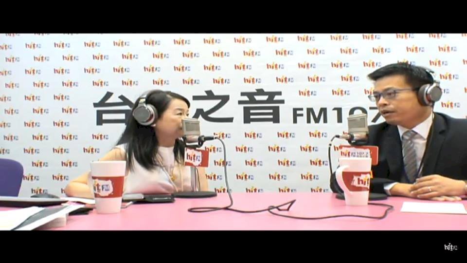 故意去85度C打氣 黃重諺：幼稚陰謀論