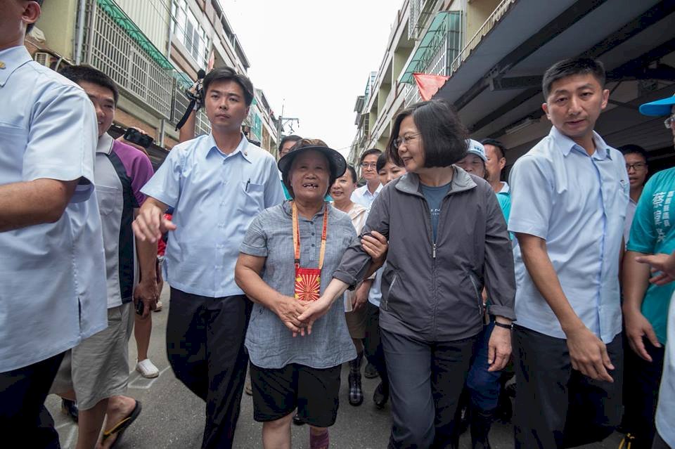 總統再赴嘉義勘災 積水消退災民感謝